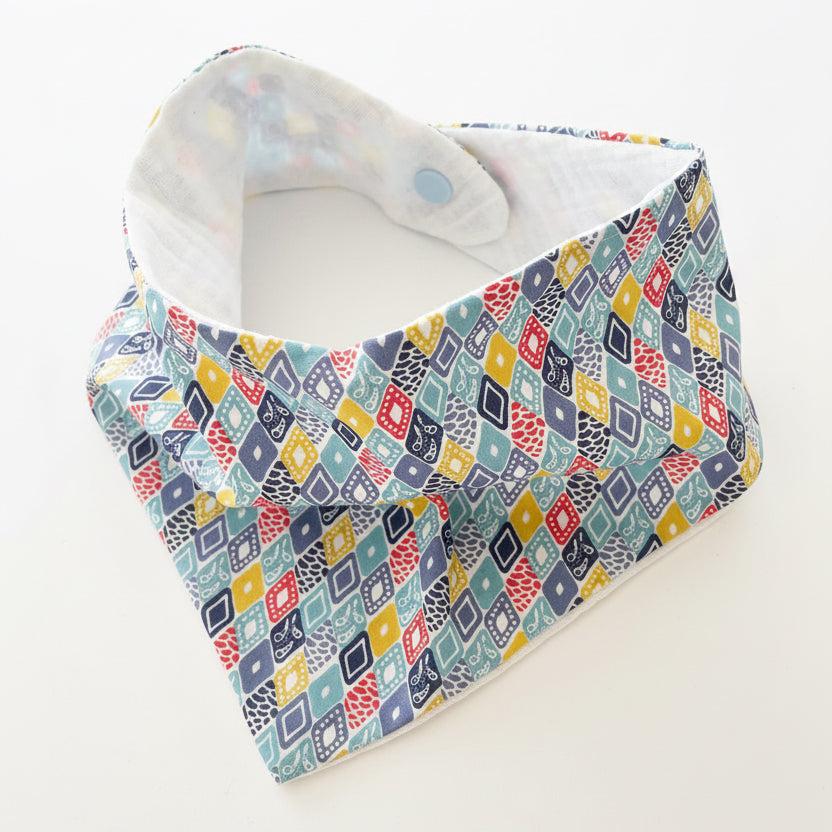 Bavoir foulard