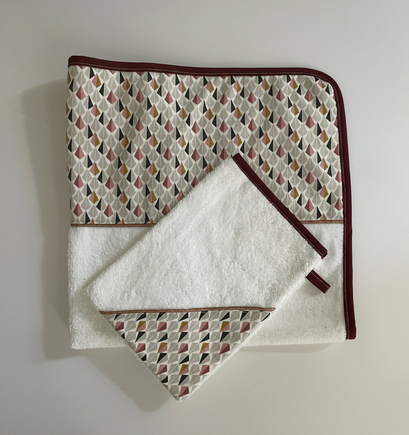 Ensemble serviette bébé et gant assorti