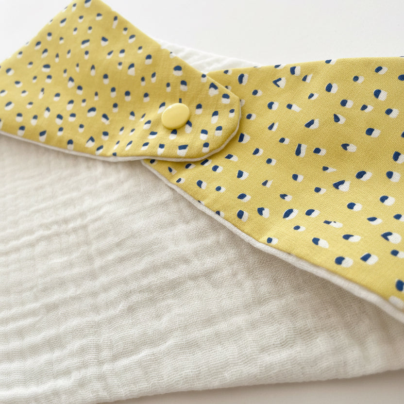 Bavoir foulard