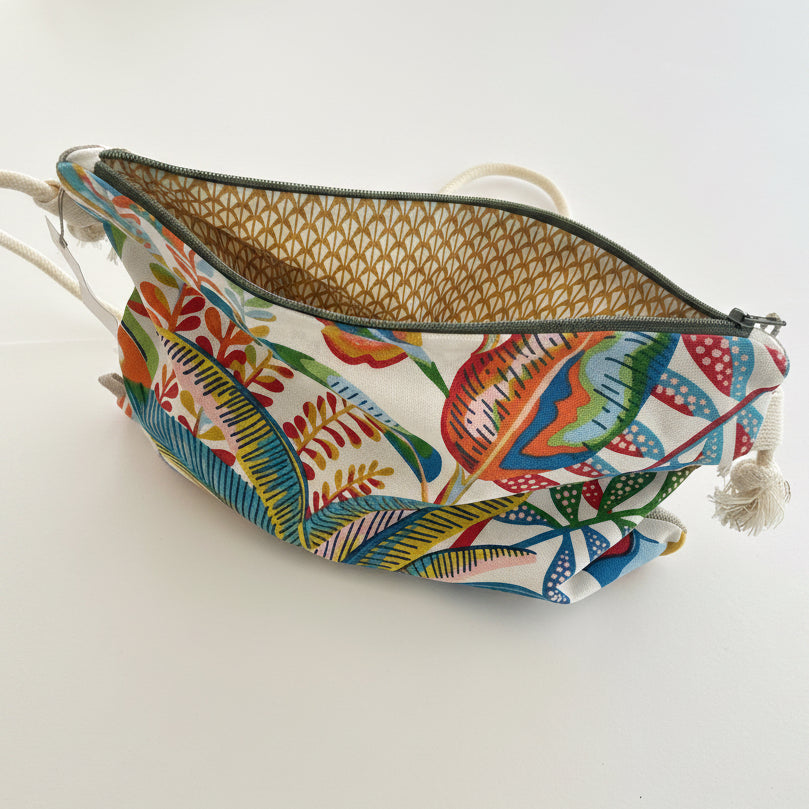 Pochette bandoulière zippée