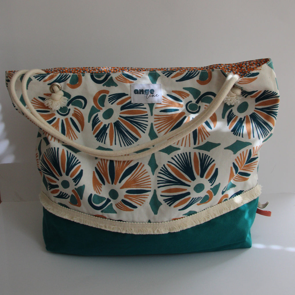 Sac_cabas_VICKI_avec_franges_vert_et_orange